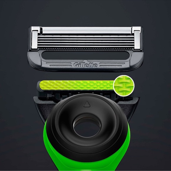 NEW Gillette x Razer Mens Razor Limited Edition Collab - Picture 5 of 9